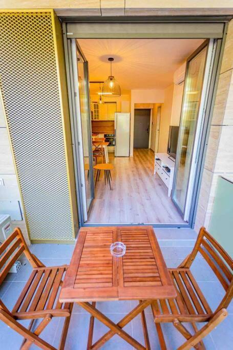 Apartment Corvin Luxury Quiet Budapest